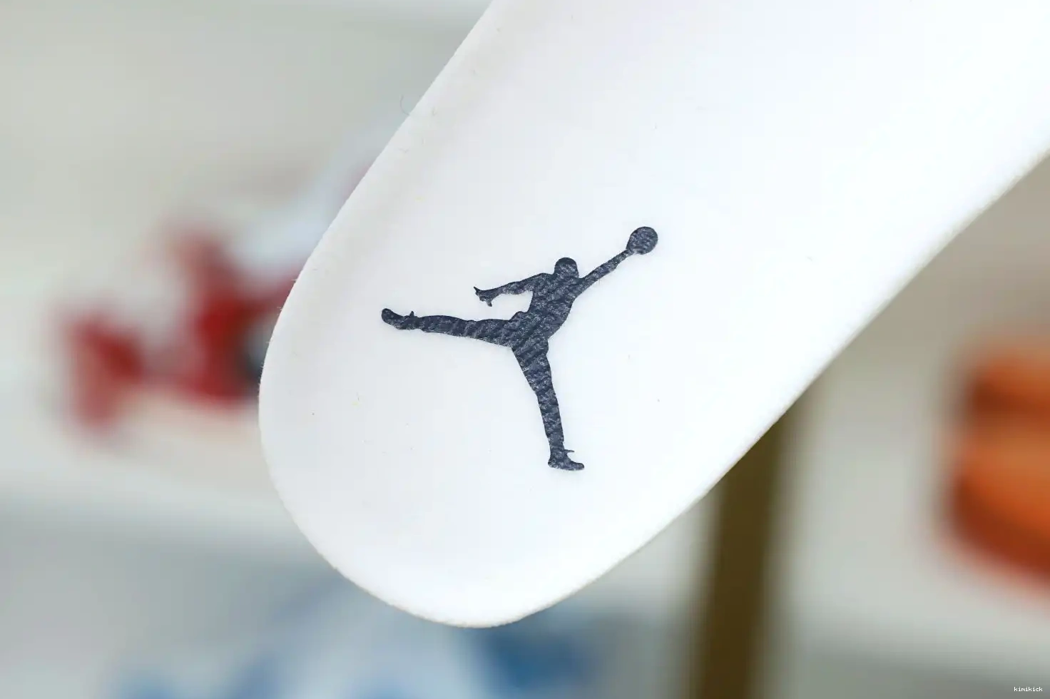 X RETRO FRAGMENT Kimikick 3 SP JORDAN 'WHITE' DESIGN AIR 0409